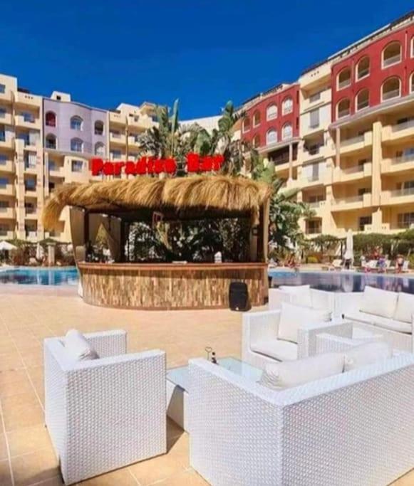 Sunny Studio With 3 Swimming Pools Florenza Хургада Экстерьер фото
