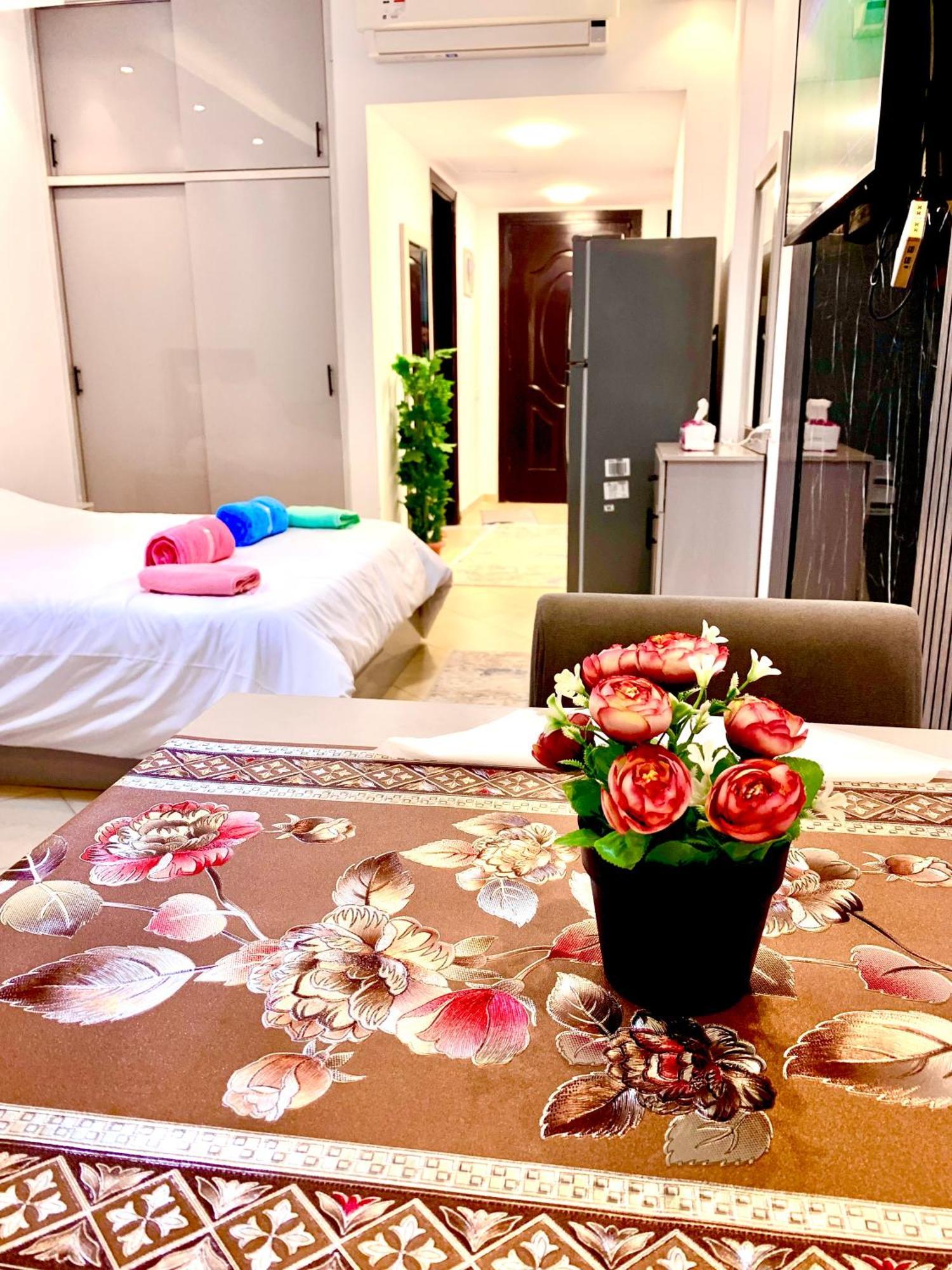 Sunny Studio With 3 Swimming Pools Florenza Хургада Экстерьер фото